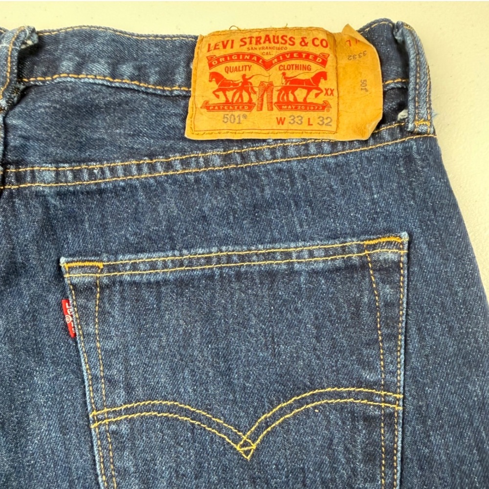 Levis 501 Original Fit Jeans Mens W33 L30 Dark Wash Straight Leg Denim Blue - Picture 5 of 10